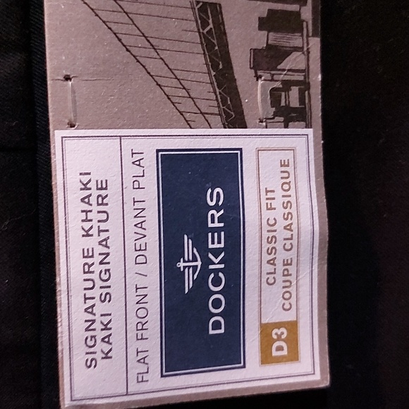 NWT Dockers D3 Classic Fit Flat Front Signature 40x30 Black Jeans - Picture 2 of 5